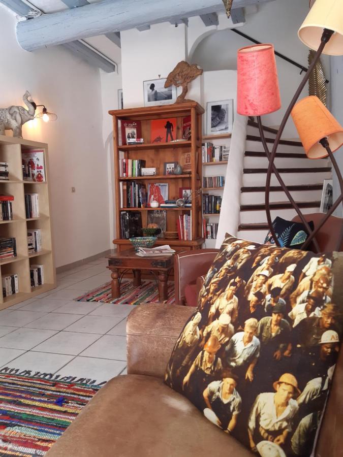 Maison De Charme Avec Cour, Proche Rue Des Teinturiers 亞維農 外观 照片